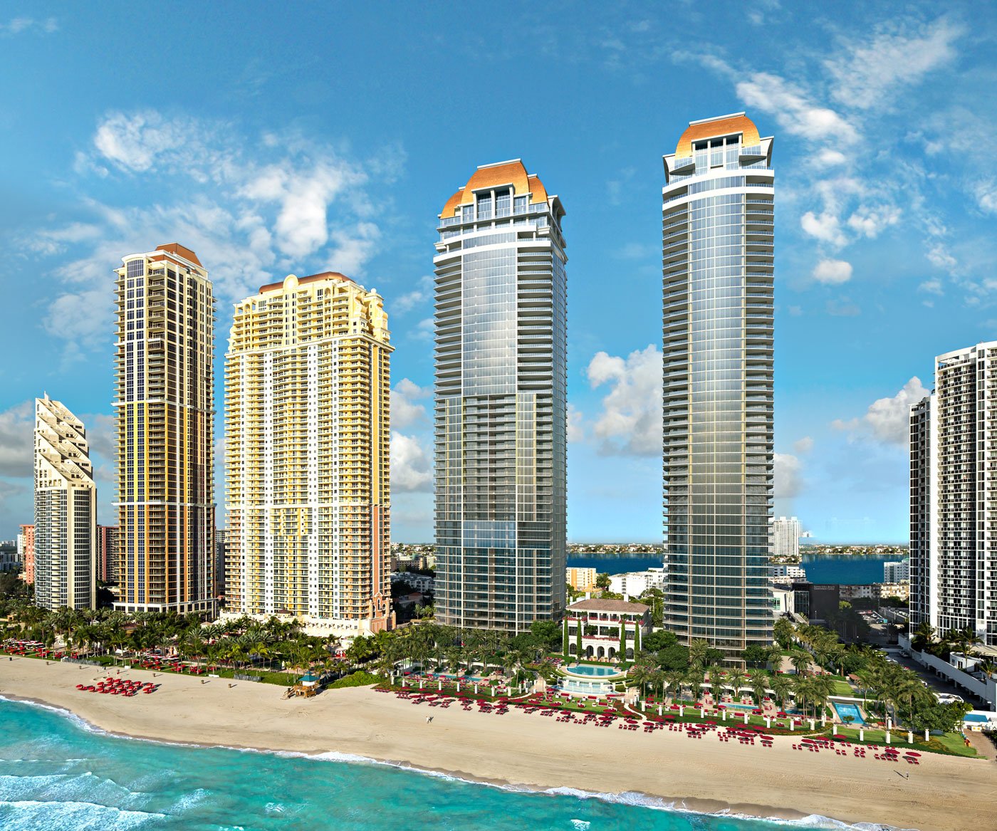 The estate AT Acqualina FL